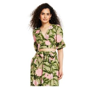 New with tags women’s Peony print tie wrap top. Agua Bendita X target. XS